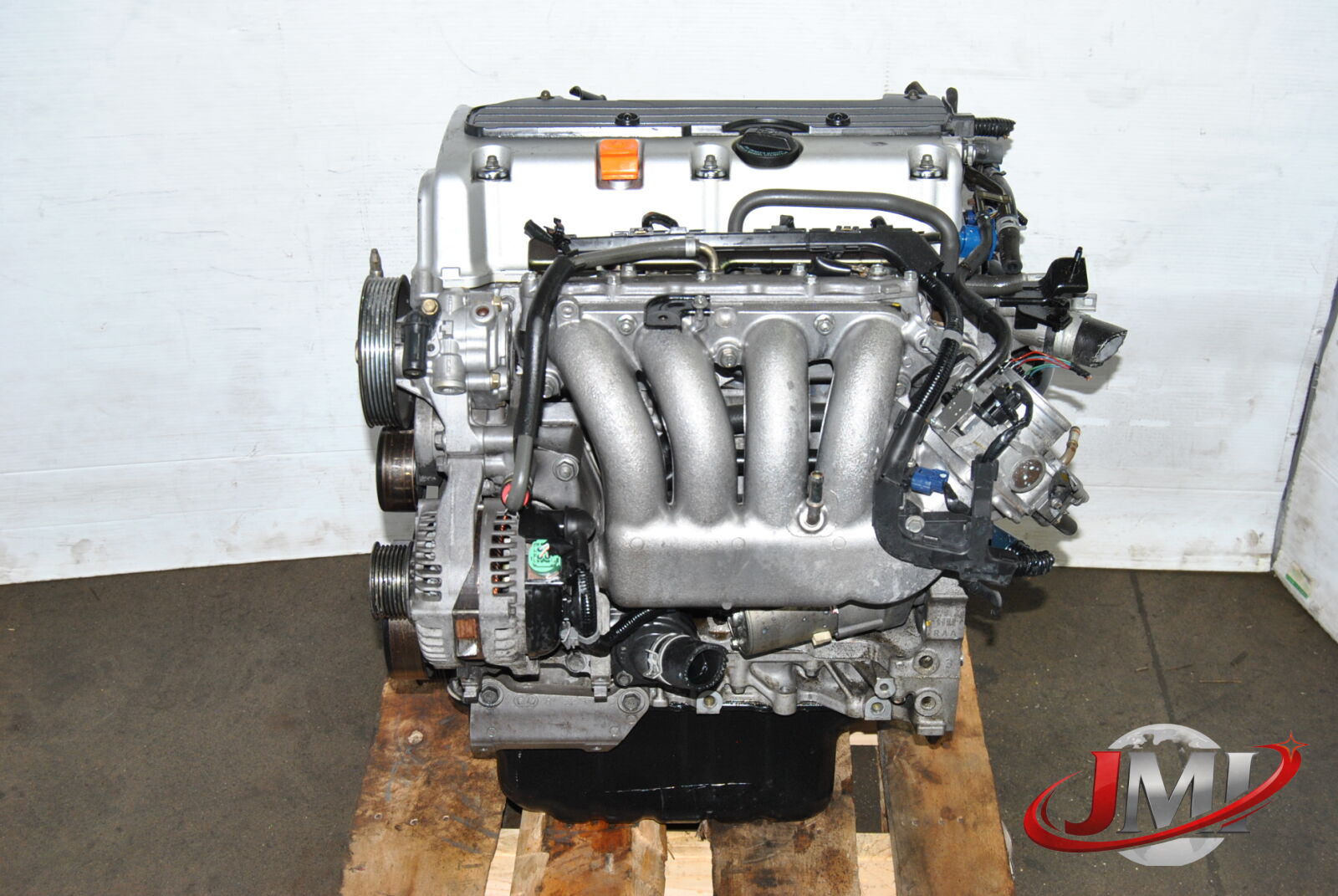 JDM Honda Acura K24A with an RBB2 head 3-lobe VTEC Engine 2.4l 200hp 